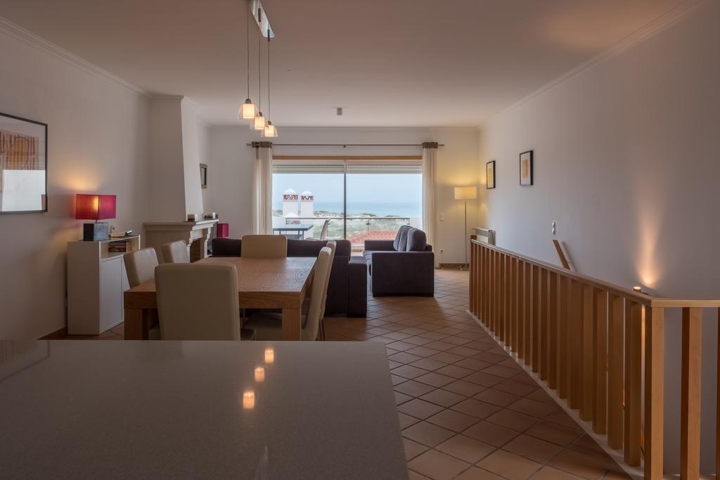 Maravilhoso T2 Vila Da Praia Amoreira  Экстерьер фото