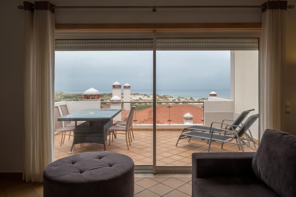 Maravilhoso T2 Vila Da Praia Amoreira  Экстерьер фото